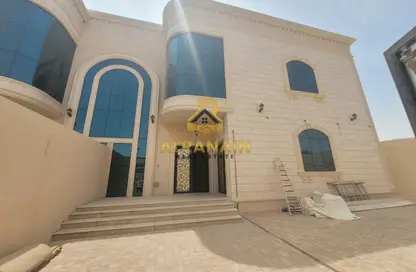 Apartment - 5 Bedrooms - 5 Bathrooms for rent in Al Bateen - Al Ain