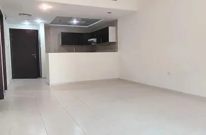 Apartment - 1 Bedroom - 2 Bathrooms for sale in Royal Residence 1 - Royal Residence - Dubai Sports City - Dubai
