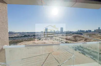 Terrace image for: Apartment - 1 Bathroom for rent in Siraj Tower - Arjan - Dubai, Image 1