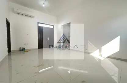 شقة - 1 حمام للايجار في مدينة الرياض - أبوظبي