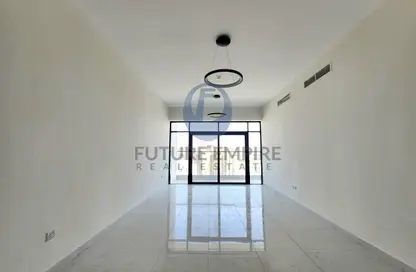 شقة - 2 غرف نوم - 3 حمامات للايجار في الجداف - دبي