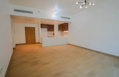 Apartment - 2 Bedrooms - 2 Bathrooms for rent in La Cote Building 2 - Jumeirah 1 - Jumeirah - Dubai