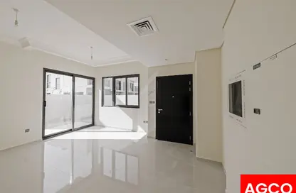 تاون هاوس - 3 غرف نوم - 5 حمامات للبيع في فلل اوروم - آستر - داماك هيلز 2 - دبي