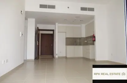 Apartment - 1 Bedroom - 1 Bathroom for rent in Zahra Breeze Apartments 3B - Zahra Breeze Apartments - Town Square - Dubai