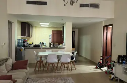 شقة - 2 غرف نوم - 3 حمامات للبيع في ستاديوم بوينت - مدينة دبي الرياضية - دبي