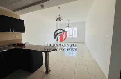 Apartment - 2 Bedrooms - 2 Bathrooms for rent in Al Rabia Tower - Majan - Dubai Land - Dubai