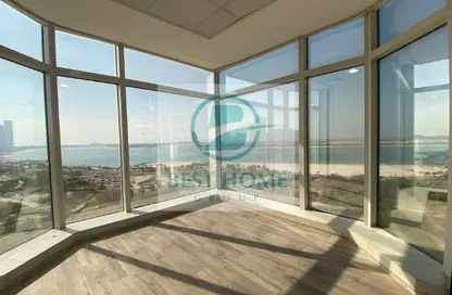 Office Space - Studio - 4 Bathrooms for rent in Corniche Tower - Corniche Road - Abu Dhabi Office Space - Studio - 4 Bathrooms for rent in Corniche Tower - Corniche Road - Abu Dhabi