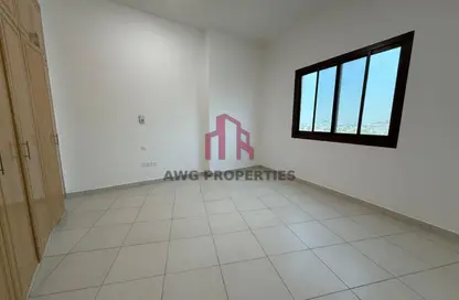 Apartment - 2 Bedrooms - 2 Bathrooms for rent in Al Ghubaiba - Al Raffa - Bur Dubai - Dubai