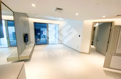 Empty Room image for: Apartment - 1 Bedroom - 2 Bathrooms for sale in Regalia By Deyaar - Business Bay - Dubai, Image 1