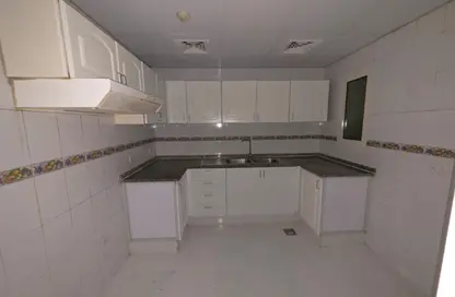 Apartment - 2 Bedrooms - 2 Bathrooms for rent in Abu shagara - Sharjah