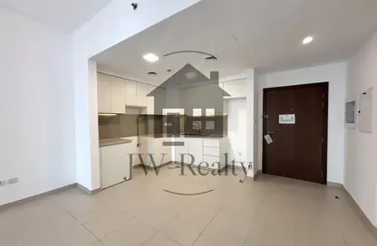 Apartment - 1 Bedroom - 2 Bathrooms for sale in Zahra Breeze Apartments 3B - Zahra Breeze Apartments - Town Square - Dubai