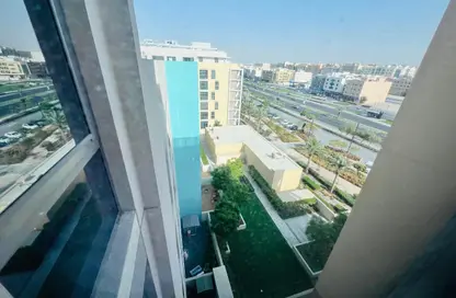 شقة - غرفة نوم - 2 حمامات للبيع في أبتاون الزاهية - الزاهية - تجارية مويلح - الشارقة