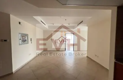 Apartment - 1 Bedroom - 2 Bathrooms for rent in New Dubai Gate 2 - JLT Cluster A - Jumeirah Lake Towers - Dubai