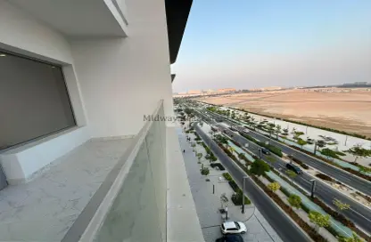 Balcony image for: Duplex - 3 Bedrooms - 4 Bathrooms for rent in Masdar City - Abu Dhabi, Image 1