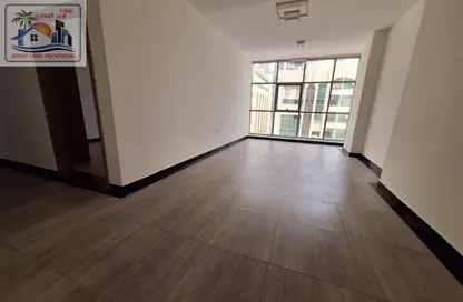 Apartment - 3 Bedrooms - 3 Bathrooms for rent in Al Taawun Street - Al Taawun - Sharjah