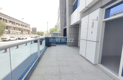 Apartment - 1 Bedroom - 2 Bathrooms for rent in Venus Residence - Jumeirah Village Circle - Dubai