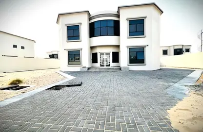 Villa - 5 Bedrooms - 7+ Bathrooms for rent in Al Garayen - Sharjah