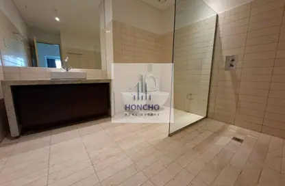 Apartment - 2 Bedrooms - 2 Bathrooms for rent in Park Place Tower - Sheikh Zayed Road - Dubai