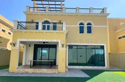 Villa - 4 Bedrooms - 5 Bathrooms for sale in Legacy Nova Villas - Jumeirah Park - Dubai