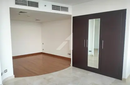 صورة لـ غرفة فارغة شقة - 1 حمام للايجار في سكاي جاردنز - مركز دبي المالي العالمي - دبي ، صورة رقم 1