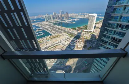 Balcony image for: Apartment - 2 Bedrooms - 3 Bathrooms for rent in Cayan Tower - Dubai Marina - Dubai, Image 1