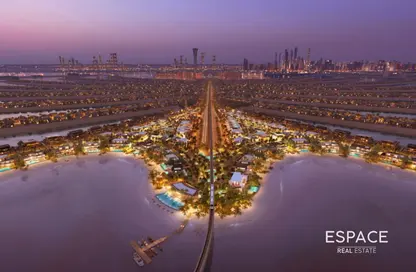 Villa - 6 Bedrooms - 6 Bathrooms for sale in The Palm Crown - Palm Jumeirah - Dubai