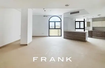 Apartment - 2 Bedrooms - 3 Bathrooms for rent in Iris Amber - Al Jaddaf - Dubai