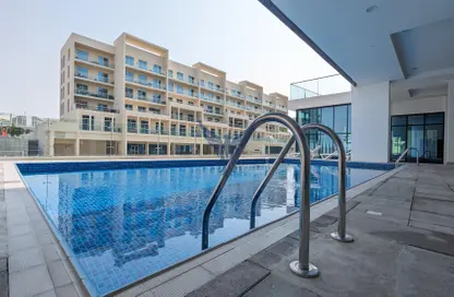 شقة - غرفة نوم - 2 حمامات للايجار في بنايه اوليف - شاطئ الراحة - أبوظبي