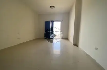 Empty Room image for: Apartment - 1 Bathroom for sale in Royal Breeze 5 - Royal Breeze - Al Hamra Village - Ras Al Khaimah, Image 1