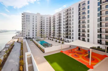Apartment - 1 Bedroom - 1 Bathroom for sale in Waters Edge - Yas Island - Abu Dhabi