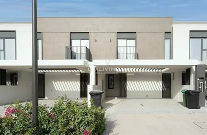 Villa - 3 Bedrooms - 3 Bathrooms for rent in Greenviews 2 - EMAAR South - Dubai South (Dubai World Central) - Dubai