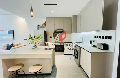Apartment - 1 Bedroom - 2 Bathrooms for sale in Arista One - Jumeirah Garden City - Al Satwa - Dubai