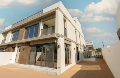 Villa - 4 Bedrooms - 6 Bathrooms for rent in Aura - Tilal Al Ghaf - Dubai