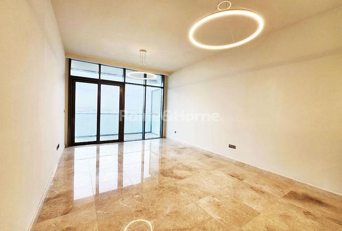 15693000 - Property Image 2