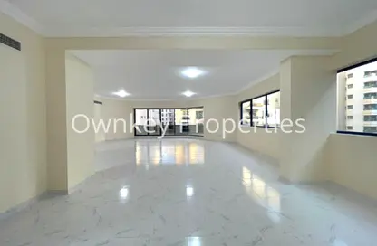 Apartment - 4 Bedrooms - 5 Bathrooms for rent in Golden Sands 4 - Mankhool - Bur Dubai - Dubai