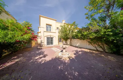 Villa - 3 Bedrooms - 4 Bathrooms for rent in Springs 9 - The Springs - Dubai