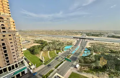 Apartment - 1 Bedroom - 2 Bathrooms for sale in Palace Tower 2 - Palace Towers - Dubai Silicon Oasis - Dubai