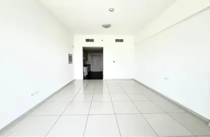 Apartment - Studio - 1 Bathroom for sale in Golf Panorama A - Golf Panorama - DAMAC Hills - Dubai