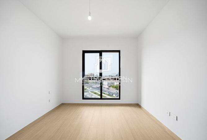 14302231 - Property Image 2