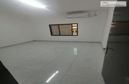 صورة لـ غرفة فارغة شقة - 1 حمام للايجار في الوحدة - أبوظبي ، صورة رقم 1