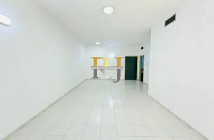 شقة - غرفة نوم - 2 حمامات للايجار في مبنى منخول - منخول - بر دبي - دبي