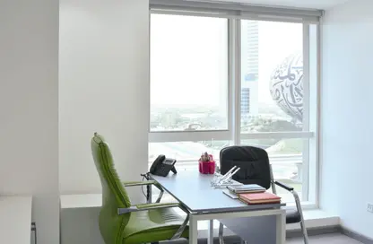 مركز أعمال - استوديو - 1 حمام للايجار في برج لطيفة - شارع الشيخ زايد - دبي