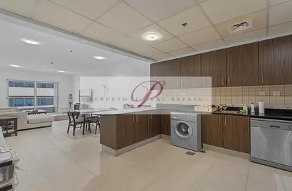 Apartment - 1 Bedroom - 2 Bathrooms for sale in Elite Residence - Dubai Marina - Dubai