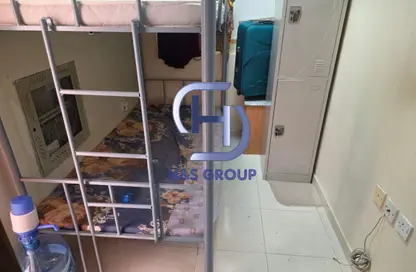Apartment - Studio for rent in Muwaileh 29 Building - Muwaileh - Sharjah