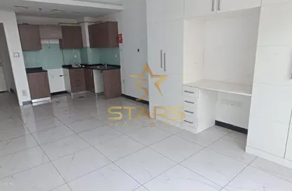 Apartment - Studio - 1 Bathroom for rent in Crystal Residence - Jumeirah Village Circle - Dubai