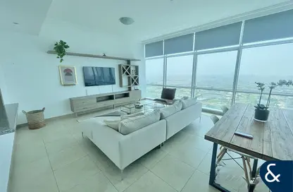 Apartment - 2 Bedrooms - 2 Bathrooms for rent in MAG 218 - Dubai Marina - Dubai