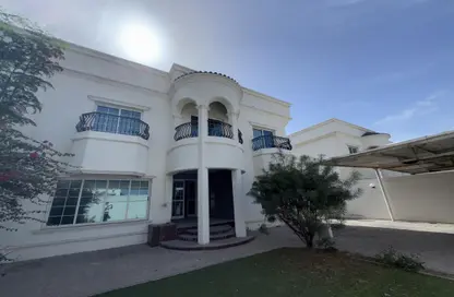 Villa - Studio - 3 Bathrooms for rent in Al Safa 2 - Al Safa - Dubai