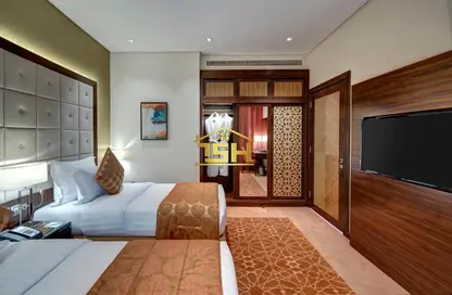شقة - 2 غرف نوم - 3 حمامات للايجار في رويال كونتيننتال سويتس - الخليج التجاري - دبي