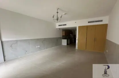 Apartment - Studio - 1 Bathroom for rent in May Residence 3 - May Residence - District 10 - Jumeirah Village Circle - Dubai