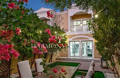 تاون هاوس - 2 غرف نوم - 2 حمامات للايجار في 12V المقاطعة - قرية الجميرا سركل - دبي تاون هاوس - 2 غرف نوم - 2 حمامات للايجار في 12V المقاطعة - قرية الجميرا سركل - دبي